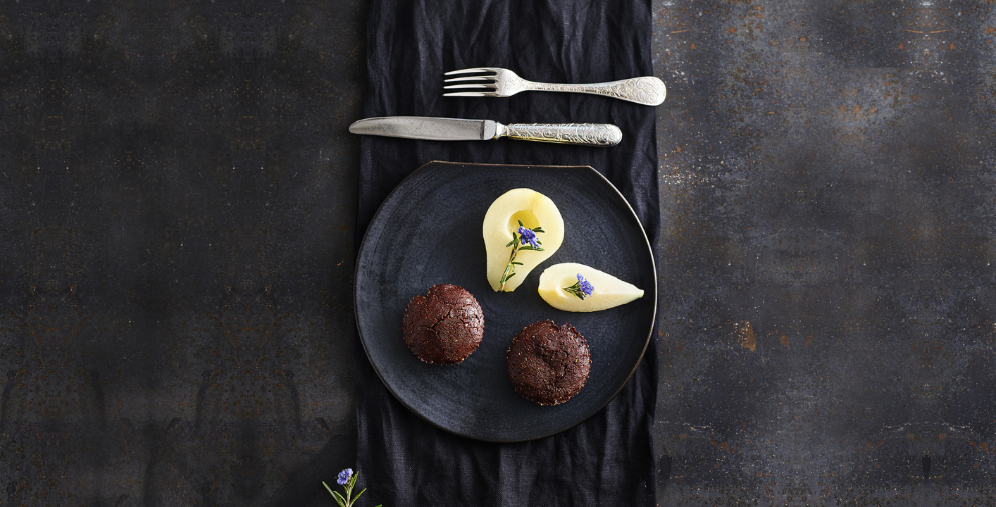 Tartelettes au chocolat avec vinaigre balsamique de poire
