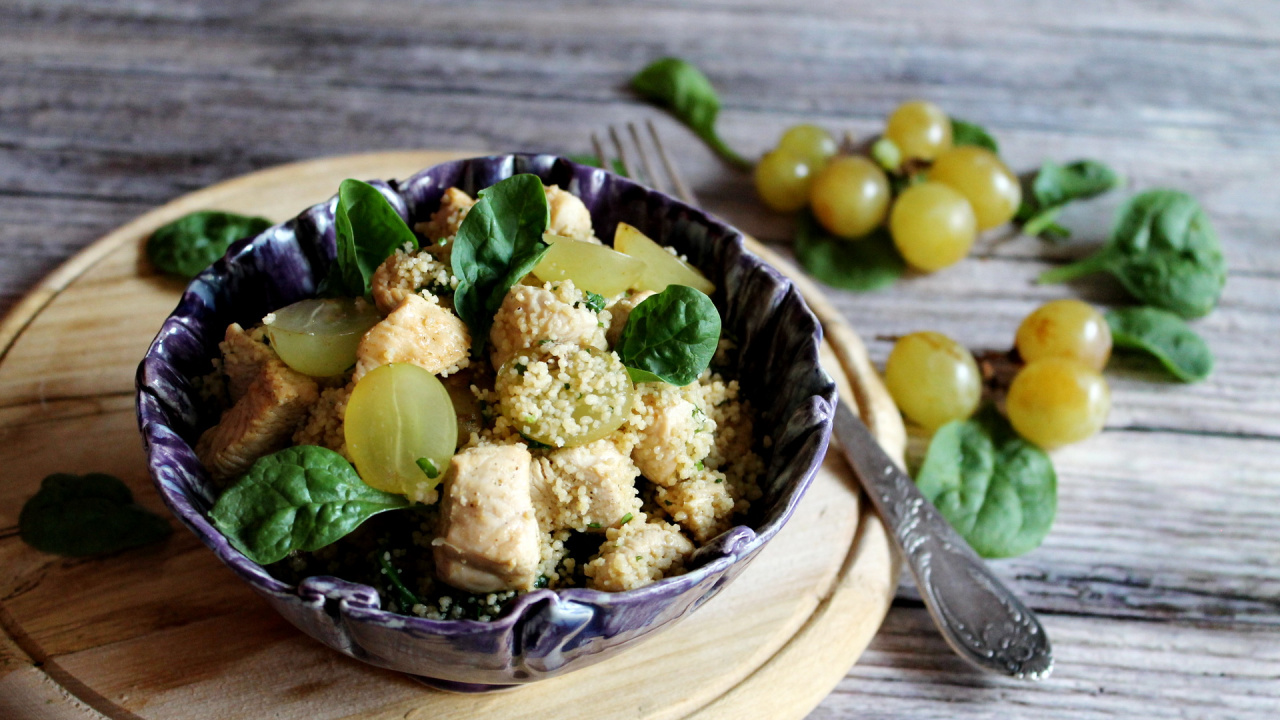 Couscous au poulet et aux raisins