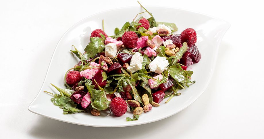 Salade de betterave rouge avec Pödör huile de chardon et vinaigre de framboise