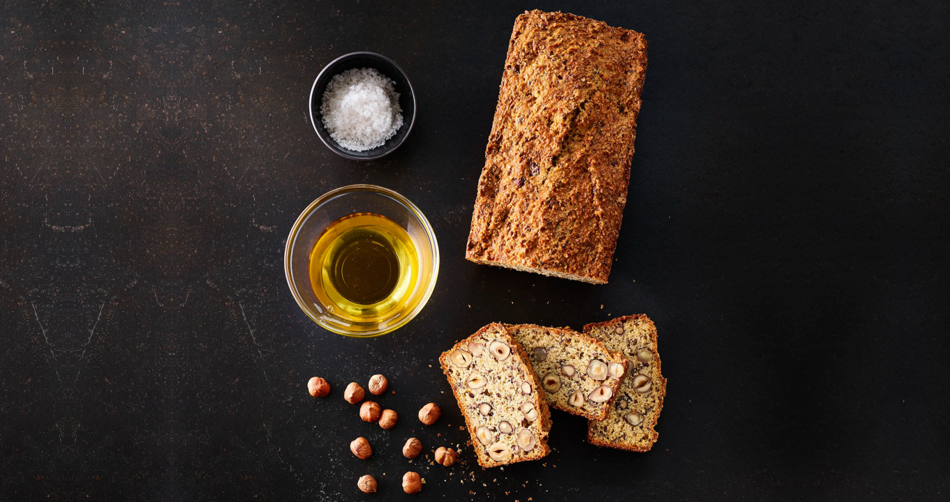 Pain au séré et aux noisettes